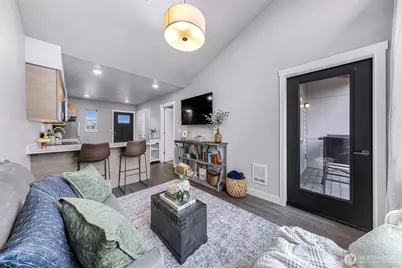 1882 Front Street #404, Lynden, WA 98264 - Photo 11