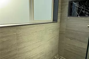 9025 38th Ave. S, Seattle, WA 98118 - Photo 17