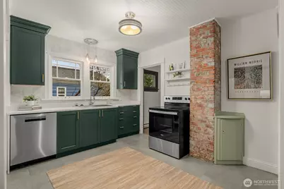 7546 17th Avenue NW, Seattle, WA 98117 - Photo 9