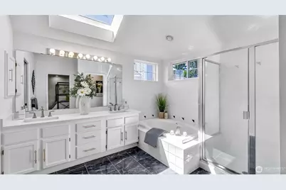 1734 Ilwaco Avenue NE, Renton, WA 98059 - Photo 29