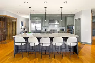 505 W Mercer Pl, Seattle, WA 98119 - Photo 9