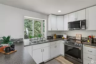 17815 152nd Pl SE, Renton, WA 98058 - Photo 11