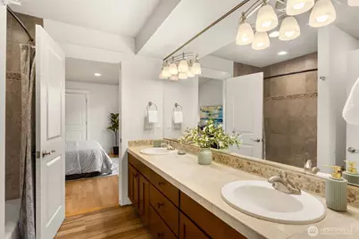 1500 S 5th Place, Renton, WA 98057 - Photo 21