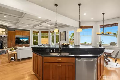 1500 S 5th Place, Renton, WA 98057 - Photo 13