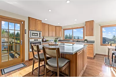 5814 149th Avenue SE, Bellevue, WA 98006 - Photo 9