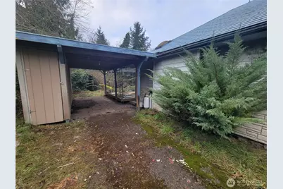 13715 45th Avenue S, Tukwila, WA 98168 - Photo 3