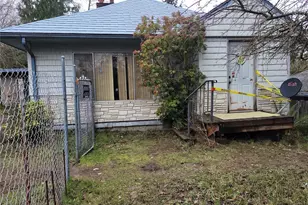 13715 45th Ave S, Tukwila, WA 98168 - Photo 1