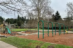 6842 28th Ave NE, Seattle, WA 98115 - Photo 37