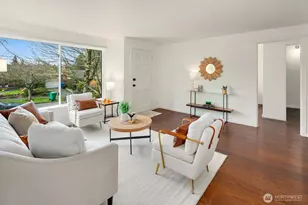 6842 28th Ave NE, Seattle, WA 98115 - Photo 5