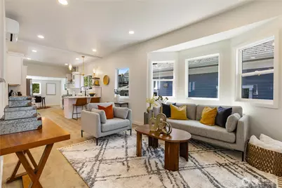 5310 46th Avenue S, Seattle, WA 98118 - Photo 3