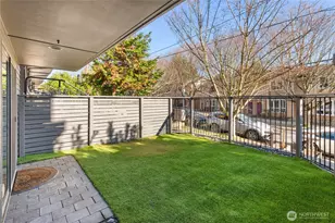 3411 Meridian Ave N, Seattle, WA 98103 - Photo 17