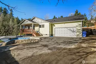 800 N 23rd, Kelso, WA 98626 - Photo 1