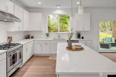 17012 106th Avenue SE, Renton, WA 98055 - Photo 5