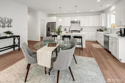 17012 106th Avenue SE, Renton, WA 98055 - Photo 3