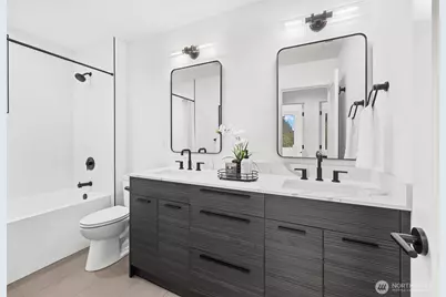 12011 36th Avenue NE, Seattle, WA 98125 - Photo 25