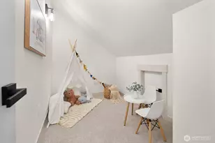 3037 21st Ave W, Seattle, WA 98199 - Photo 27