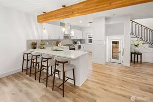 3037 21st Ave W, Seattle, WA 98199 - Photo 9