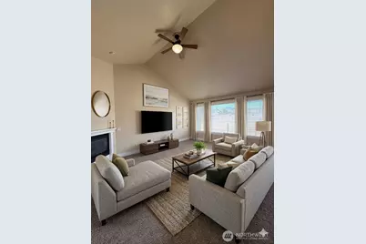 1363 Boulder Loop, East Wenatchee, WA 98802 - Photo 3
