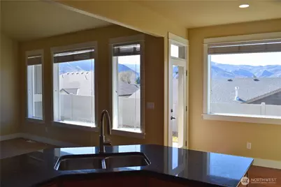 1363 Boulder Loop, East Wenatchee, WA 98802 - Photo 7