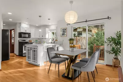 20803 NE 15th Lane, Sammamish, WA 98074 - Photo 9