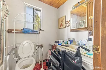 1310 NE Collins Lake Drive, Tahuya, WA 98588 - Photo 13