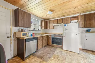 1310 NE Collins Lake Dr, Tahuya, WA 98588 - Photo 11