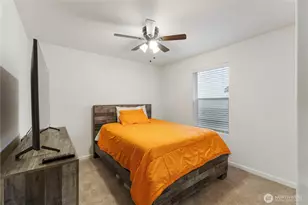 5819 114th Ave Ct E, Puyallup, WA 98372 - Photo 11