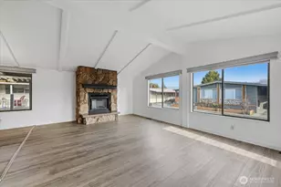 1402 22nd Street NE, Auburn, WA 98002 - Photo 9