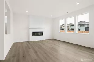 5715 147th St Ct E, Puyallup, WA 98375 - Photo 7