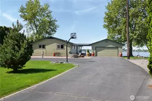 2102 Elgin Rd NE, Moses Lake, WA 98837 - Photo 3
