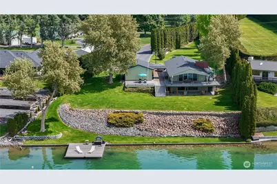 2102 Elgin Road NE, Moses Lake, WA 98837 - Photo 1