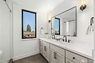 721 N 80th St, Seattle, WA 98103 - Photo 21