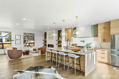 721 N 80th Street, Seattle, WA 98103 - Photo 11