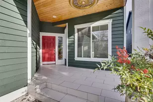 18719 12th Dr SE, Bothell, WA 98012 - Photo 3