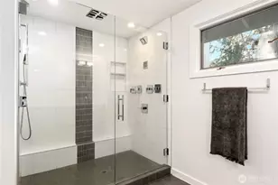 2057 213th Ave NE, Sammamish, WA 98074 - Photo 25