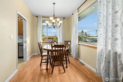 14505 84th Avenue NE, Kenmore, WA 98028 - Photo 9