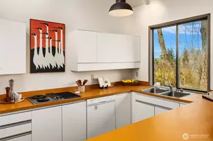 11519 Sea Breeze Ave SW, Vashon, WA 98070 - Photo 13