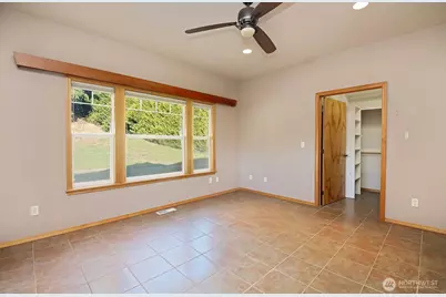 1752 Lee Court #5, Freeland, WA 98249 - Photo 27