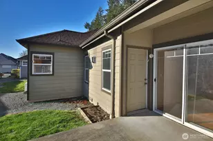1752 Lee Ct, Freeland, WA 98249 - Photo 9