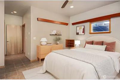 1752 Lee Court #5, Freeland, WA 98249 - Photo 25