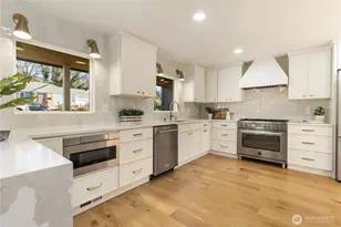 7273 27th Ave NE, Seattle, WA 98115 - Photo 9