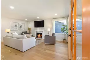 7273 27th Ave NE, Seattle, WA 98115 - Photo 3