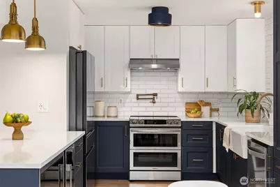 1585 NE Park View Drive, Bainbridge Island, WA 98110 - Photo 13