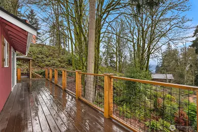 1585 NE Park View Drive, Bainbridge Island, WA 98110 - Photo 19