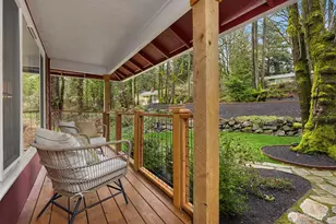 1585 NE Park View Dr, Bainbridge Island, WA 98110 - Photo 5