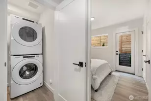 2019 W Bertona, Seattle, WA 98199 - Photo 15