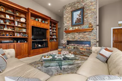 2599 Seminary Hill Road, Centralia, WA 98531 - Photo 9