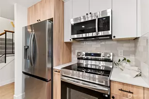 14640 NE 80th Pl, Redmond, WA 98052 - Photo 17