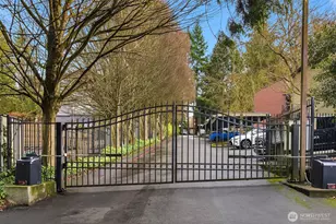 12010 98th Ave NE, Kirkland, WA 98034 - Photo 21