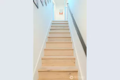 1549 NW 60th Street, Seattle, WA 98104 - Photo 19